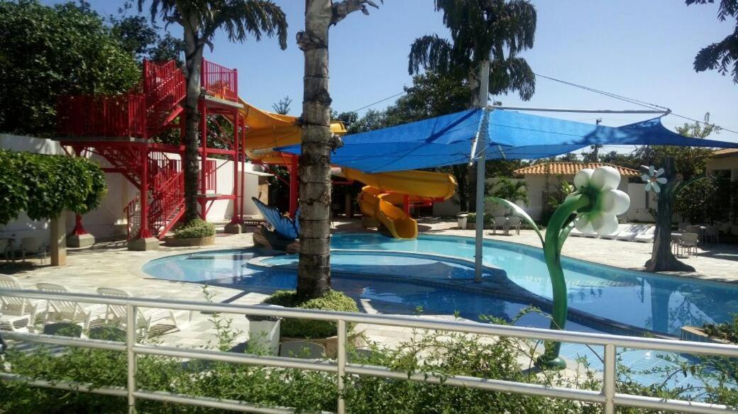 קאלדס נובאס Cd Diroma Resort מראה חיצוני תמונה